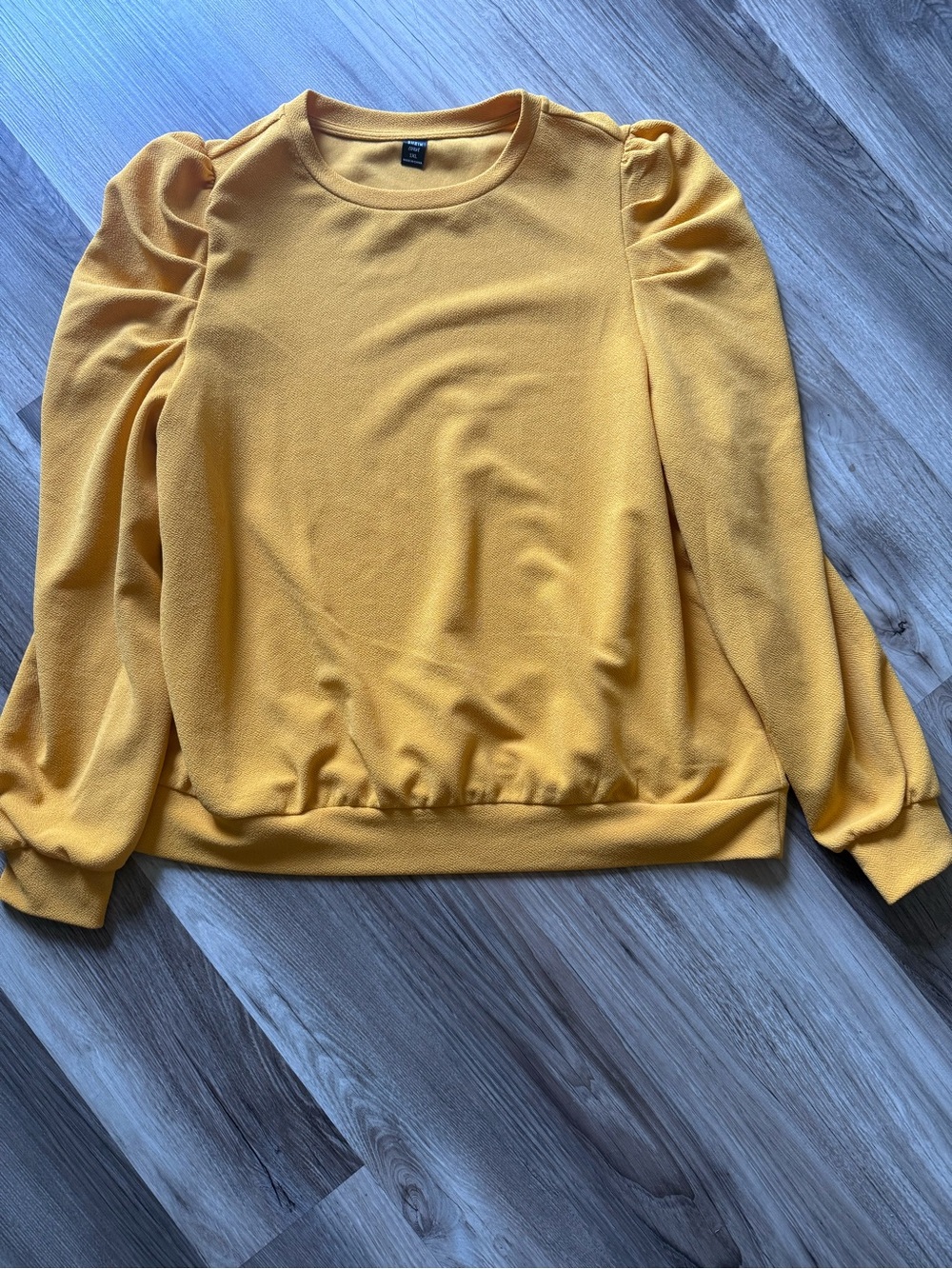 SHEIN Yellow Puff-Sleeve Crewneck Top